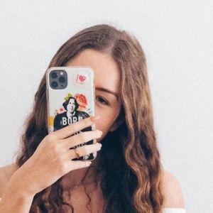 Meet your Posher, Dana